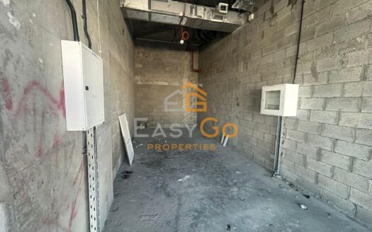 Retail Store 8 Azizi