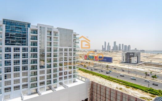 إطلالة على المجتمع | غرفة نوم واحدة | مفروشة بالكامل