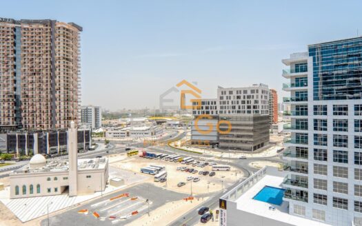 إطلالة على المجتمع | غرفة نوم واحدة | مفروشة بالكامل