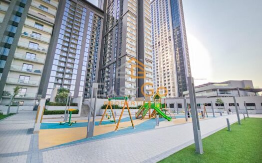 مفروشة بالكامل | 1 غرفة نوم | إطلالة على المجتمع