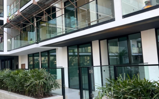 Spacious 1 BR Apartment in Al Barsha South 4