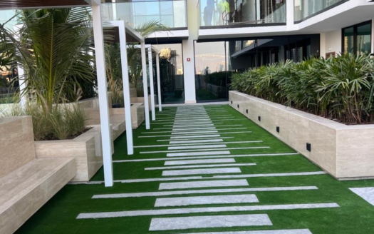 Spacious 1 BR Apartment in Al Barsha South 4