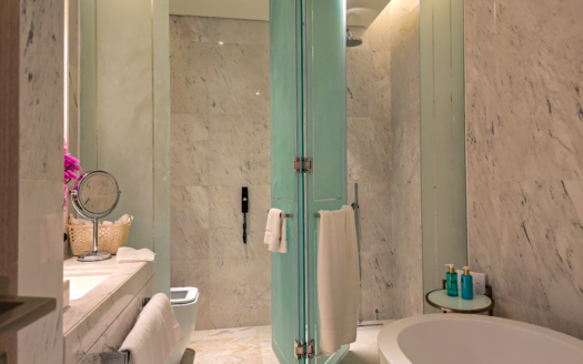 Luxury Furnished | 1 Bedroom | Full Beach/Sea View