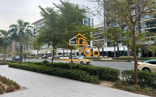 Shop for sale in AZIZI Riviera, Meydan One